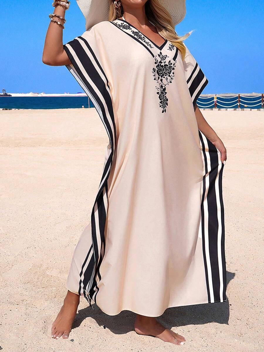 beżowa plażowa narzutka 