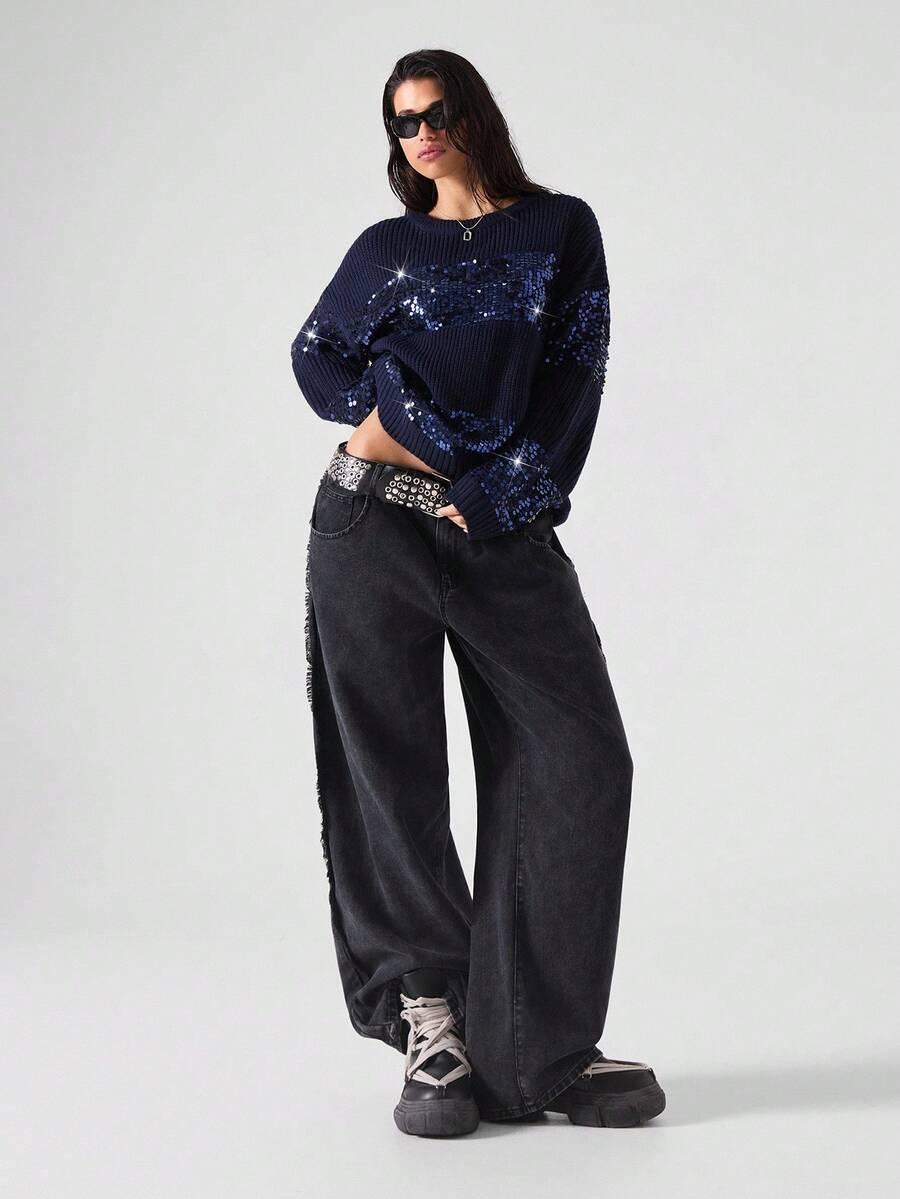 granatowy sweter cekiny
