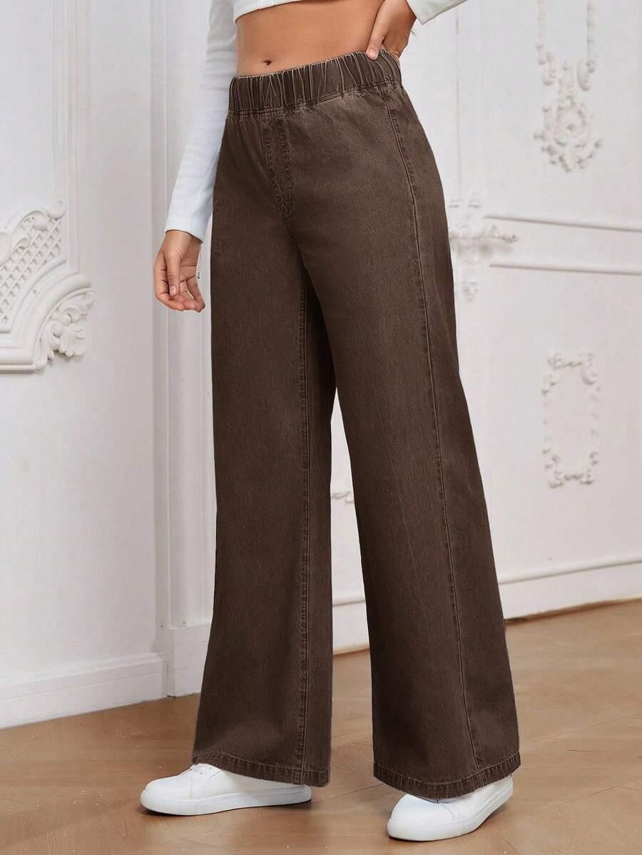 brązowe spodnie jeans
