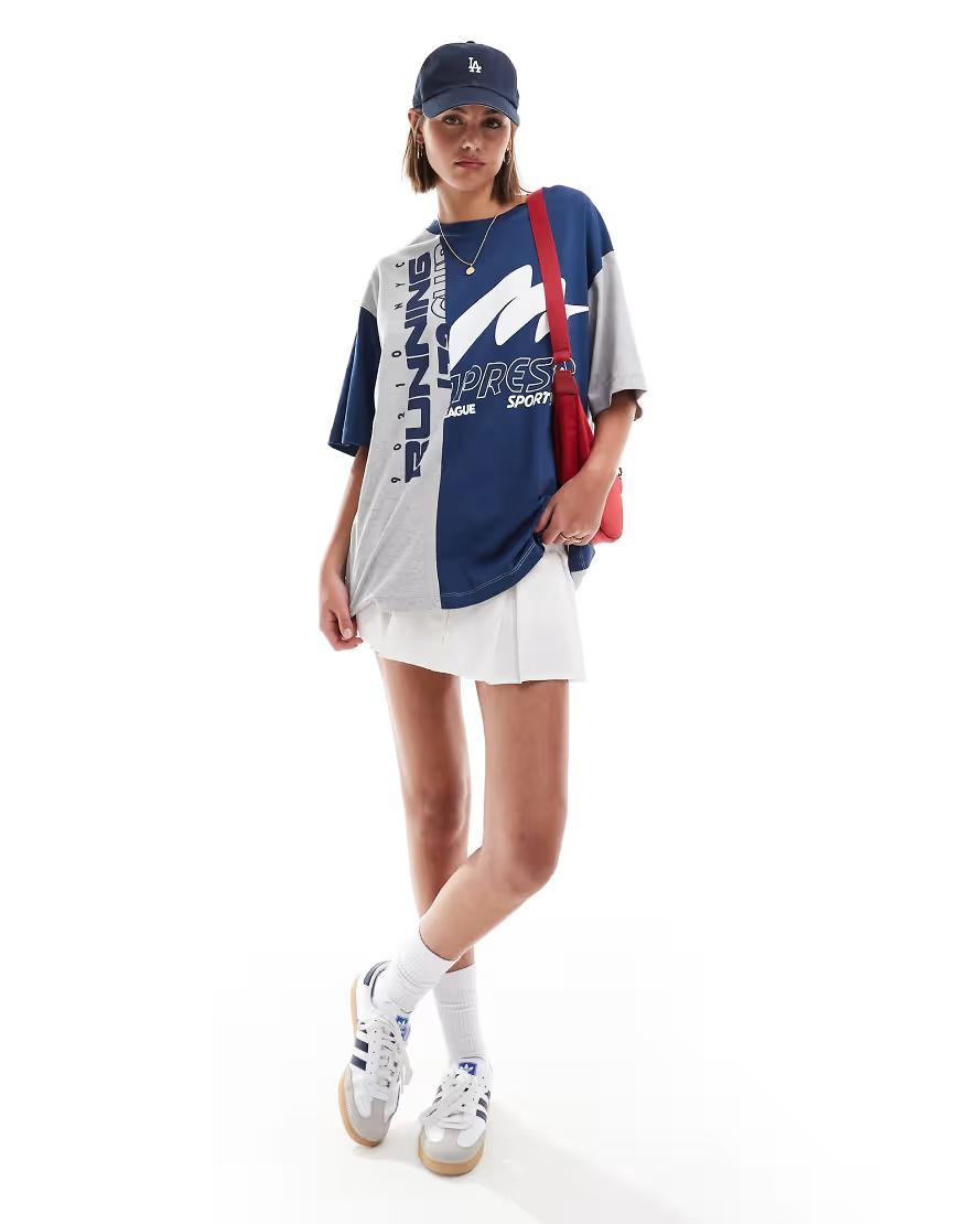 T-SHIRT KONTRAST NADRUK OVERSIZE