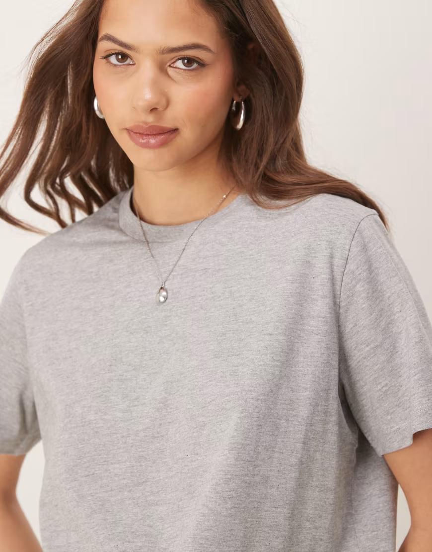 SZARY T-SHIRT BASIC