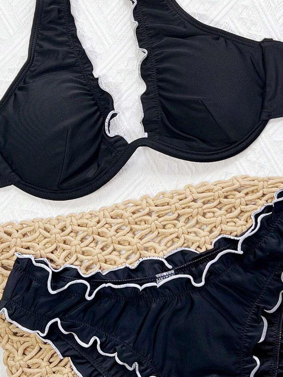 CZARNA GÓRA OD BIKINI 