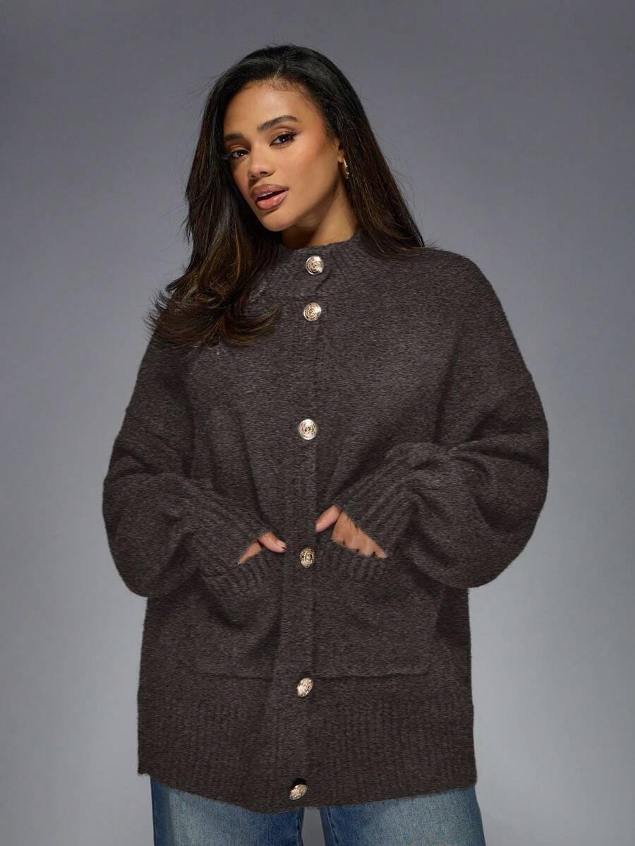 BRĄZOWY SWETER GUZIKI