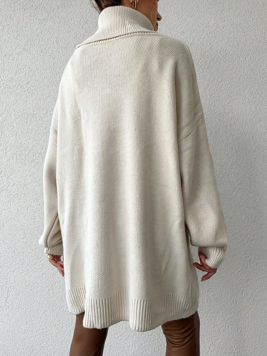 beżowy sweter golf