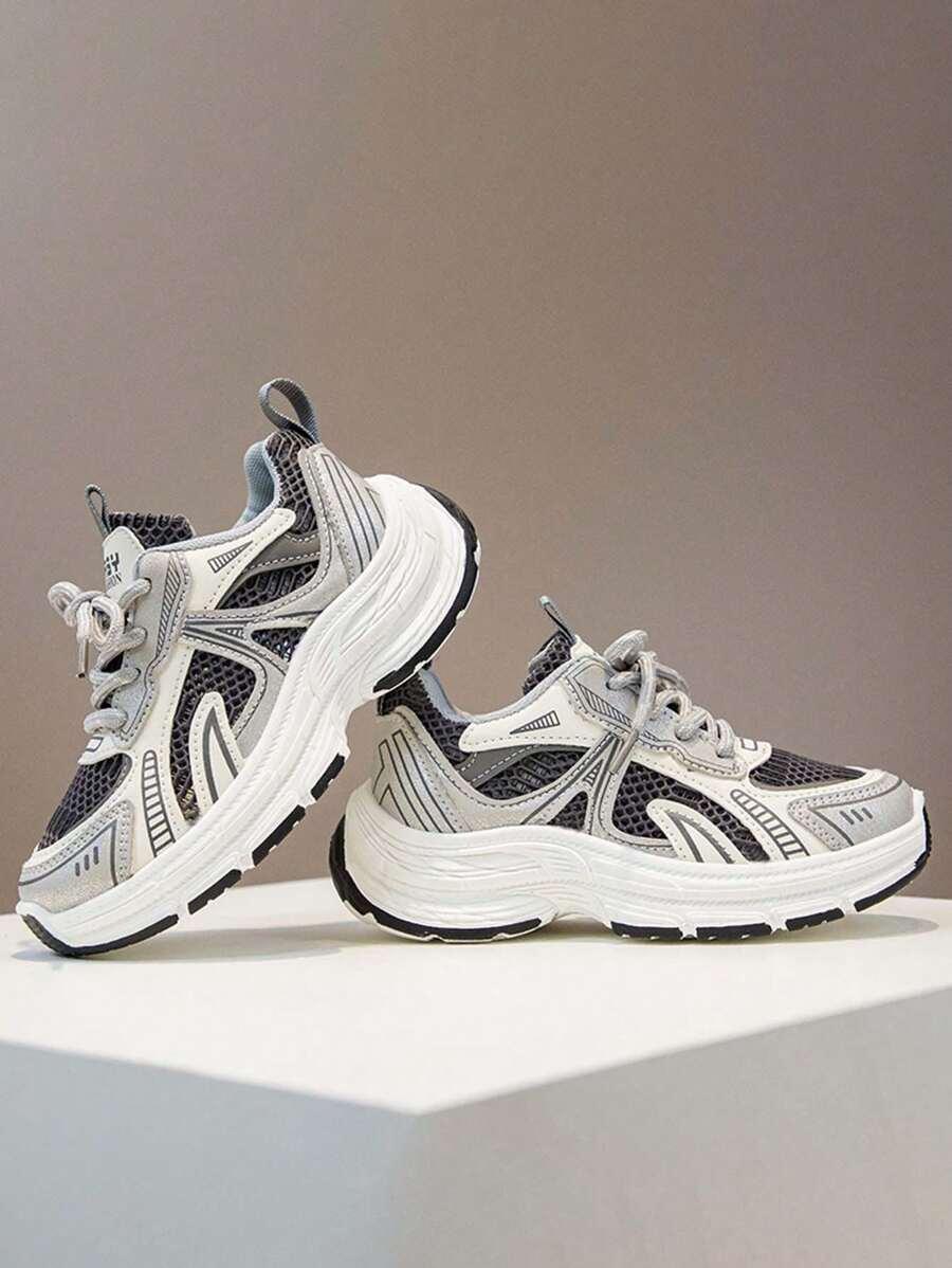 SZNUROWANE BUTY SPORTOWE