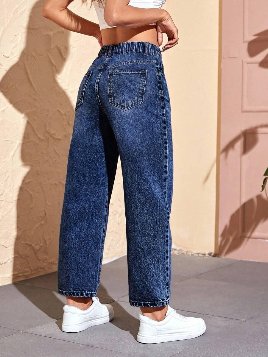 niebieskie spodnie jeans 