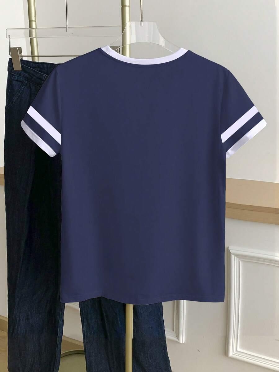 niebieski t-shirt okrągły dekolt 