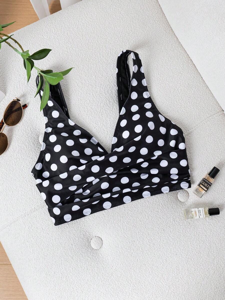góra od bikini w groszki