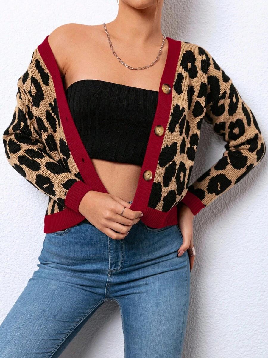 SWETER ANIMAL PRINT guziki