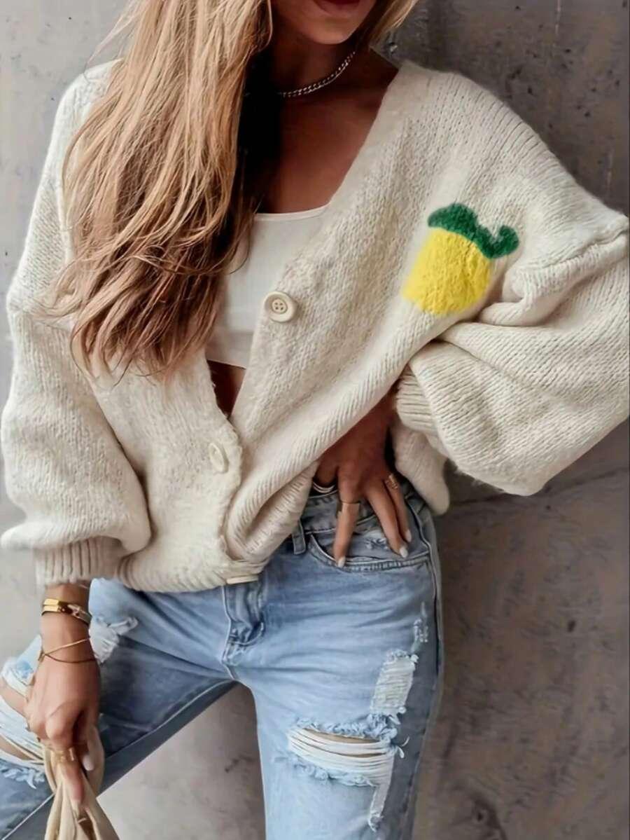 BEŻOWY SWETER GUZIKI
