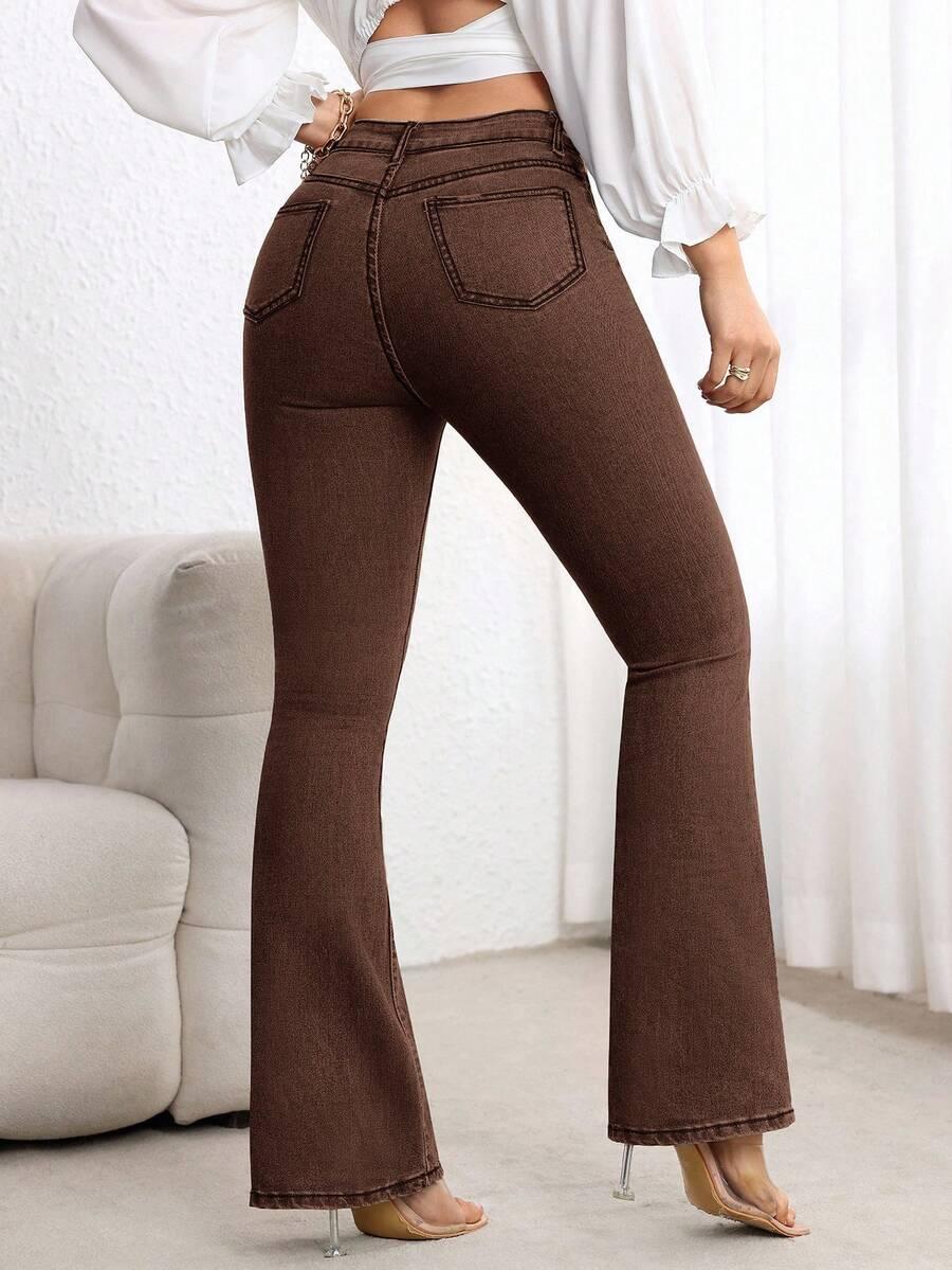 brązowe spodnie jeans