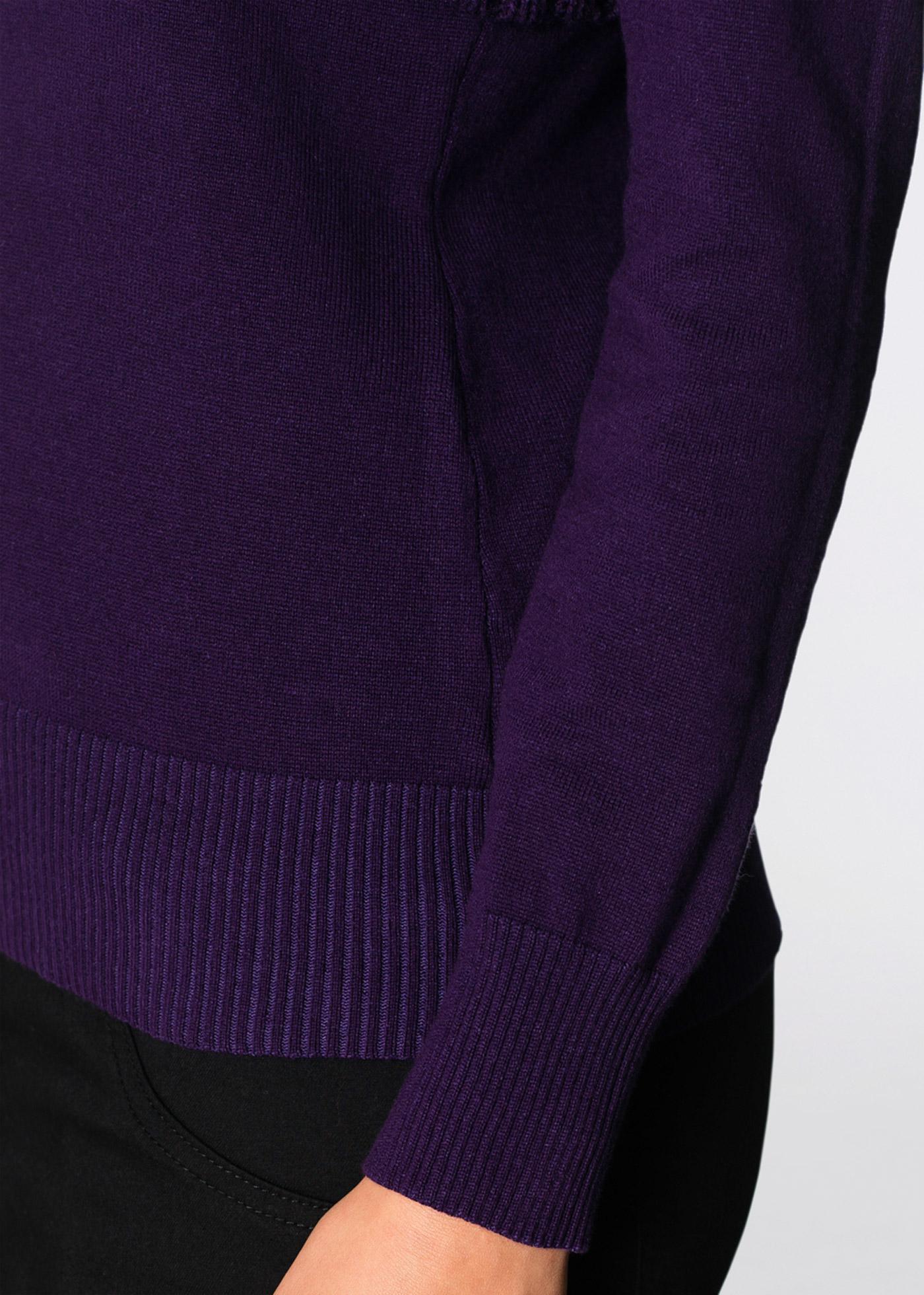 SWETER Z OZDOBNYM ELEMENTEM