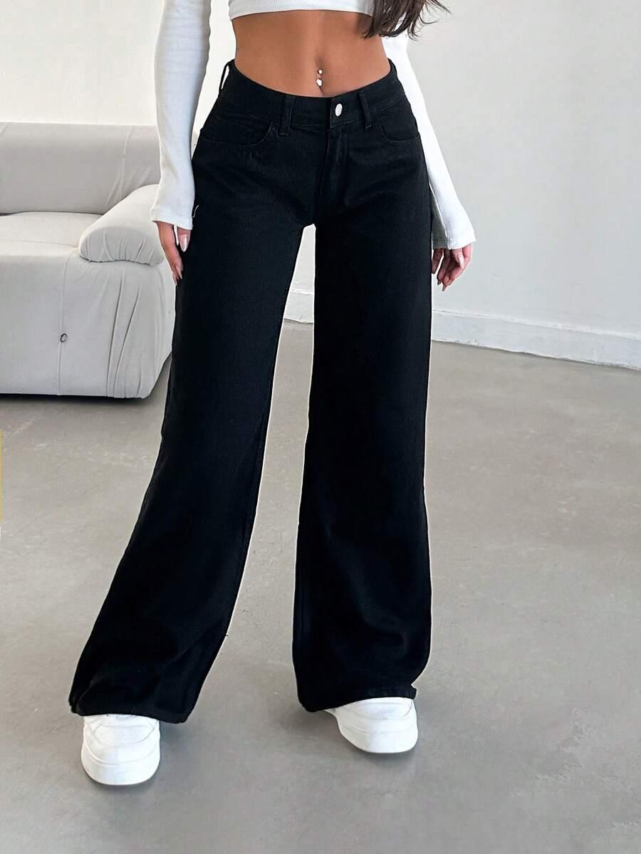 czarne spodnie jeans 