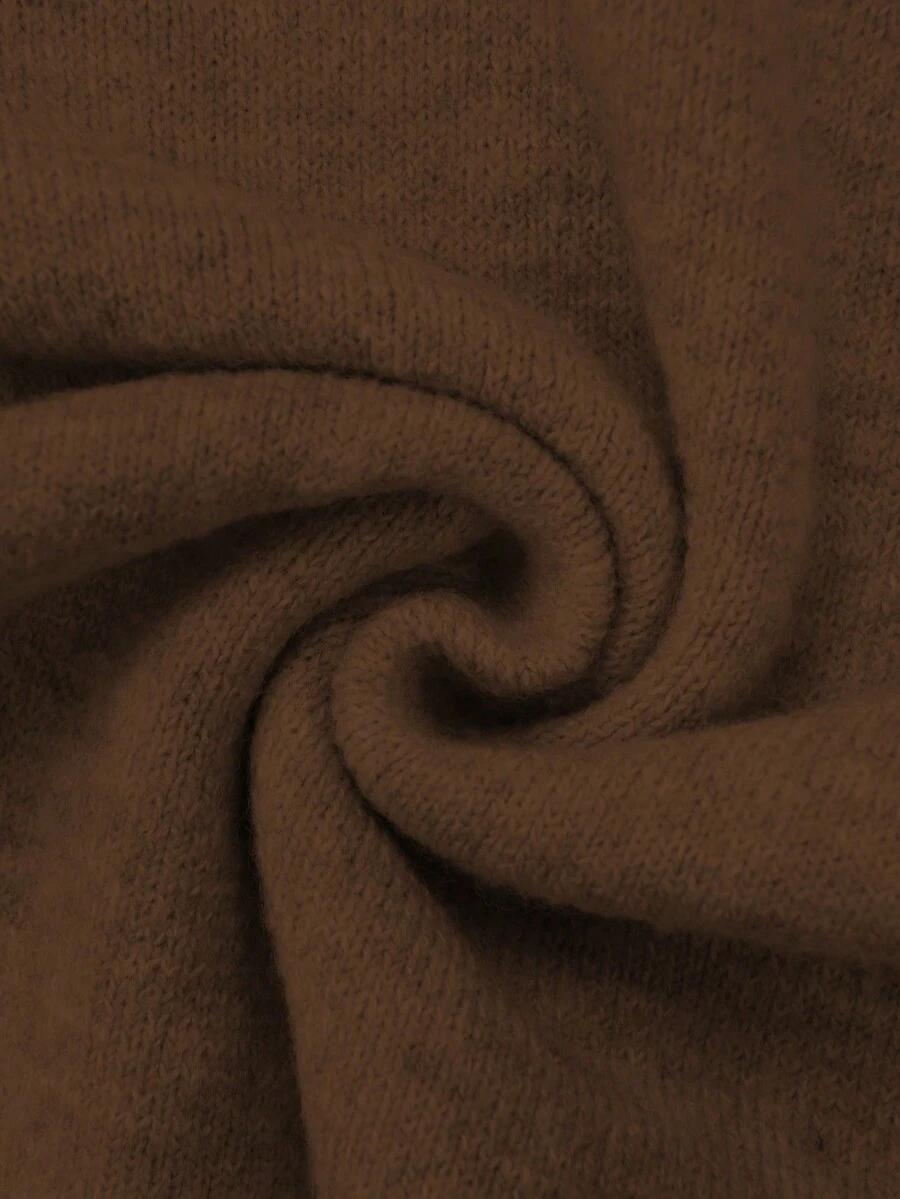 brązowy sweter z krótkim rękawem 