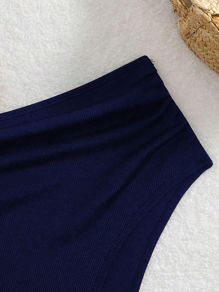 DÓŁ OD BIKINI