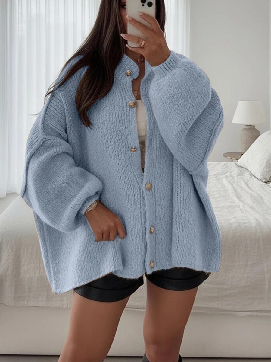 NIEBIESKI SWETER GUZIKI