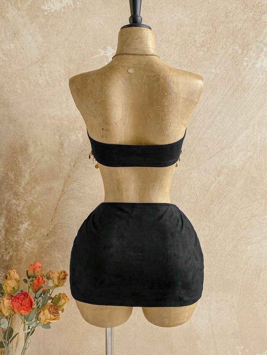 CZARNA MINI SUKIENKA