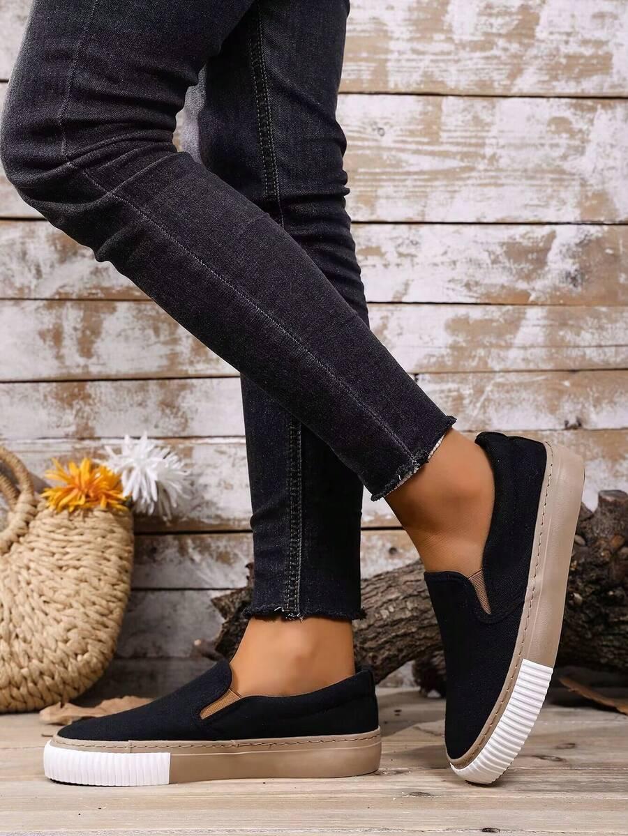 CZARNE MOKASYNY CASUAL