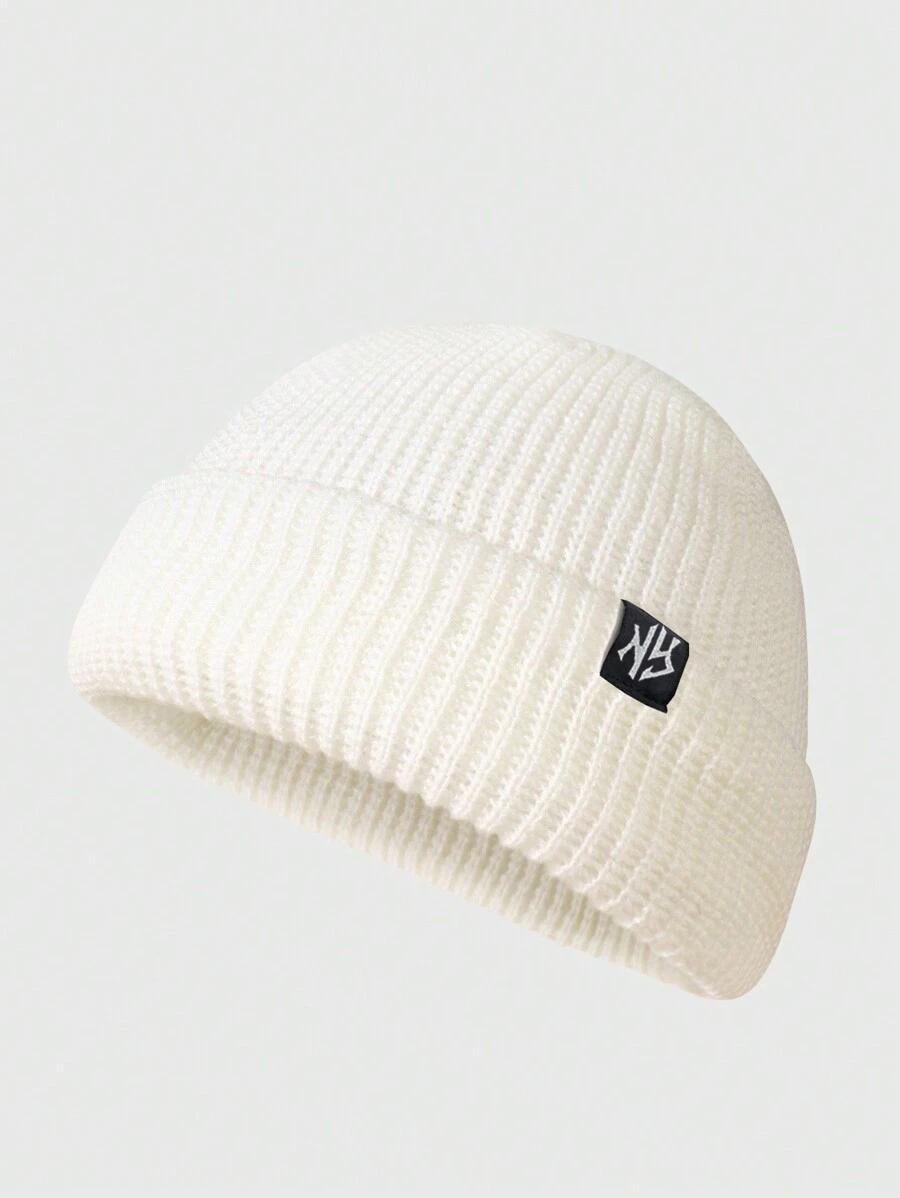 czarna czapka beanie