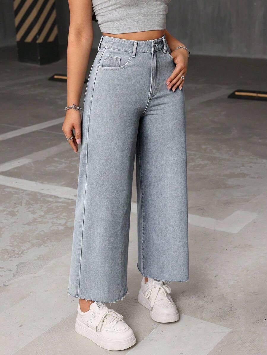 szare spodnie jeans