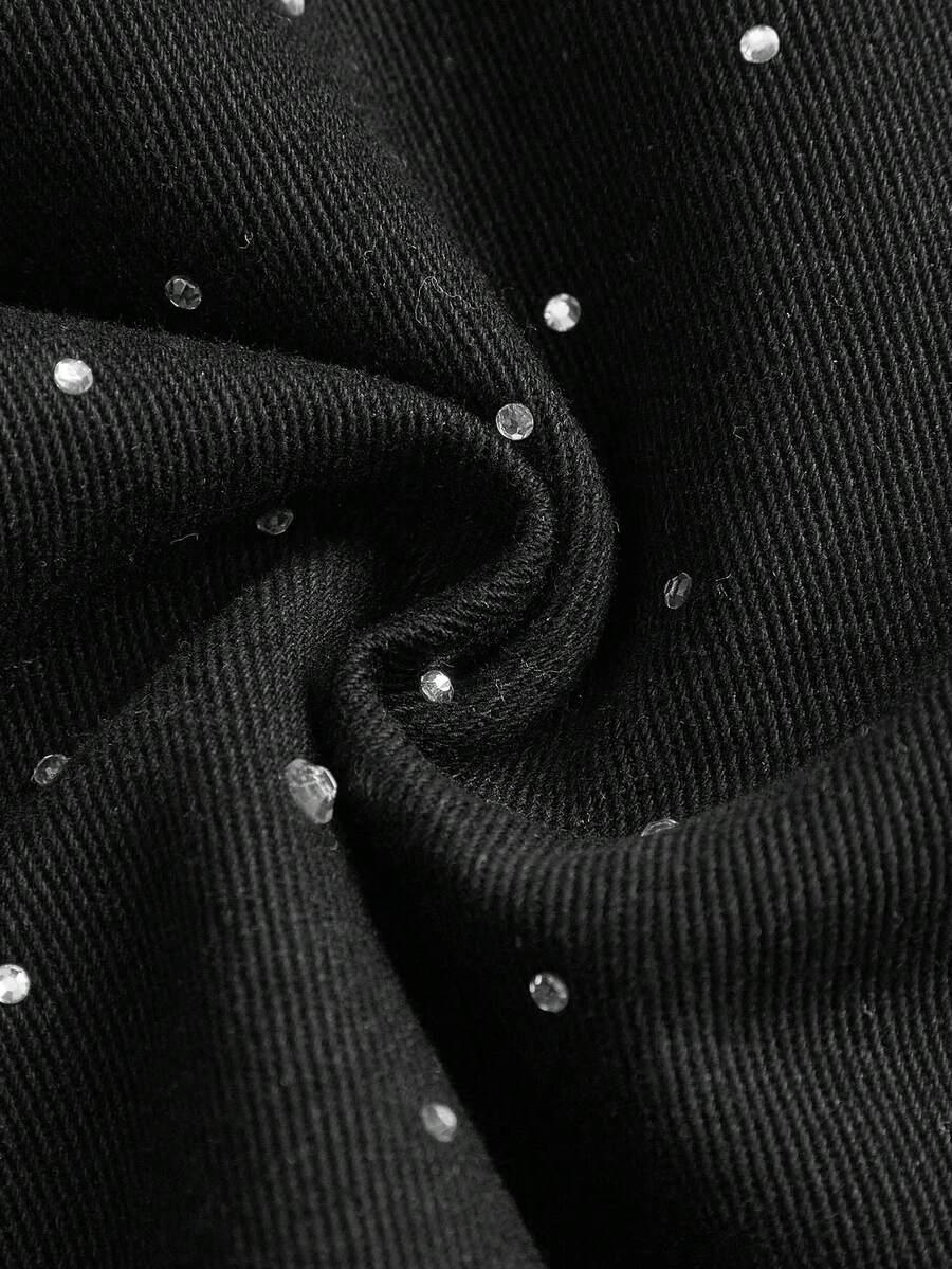 czarne spodnie jeans