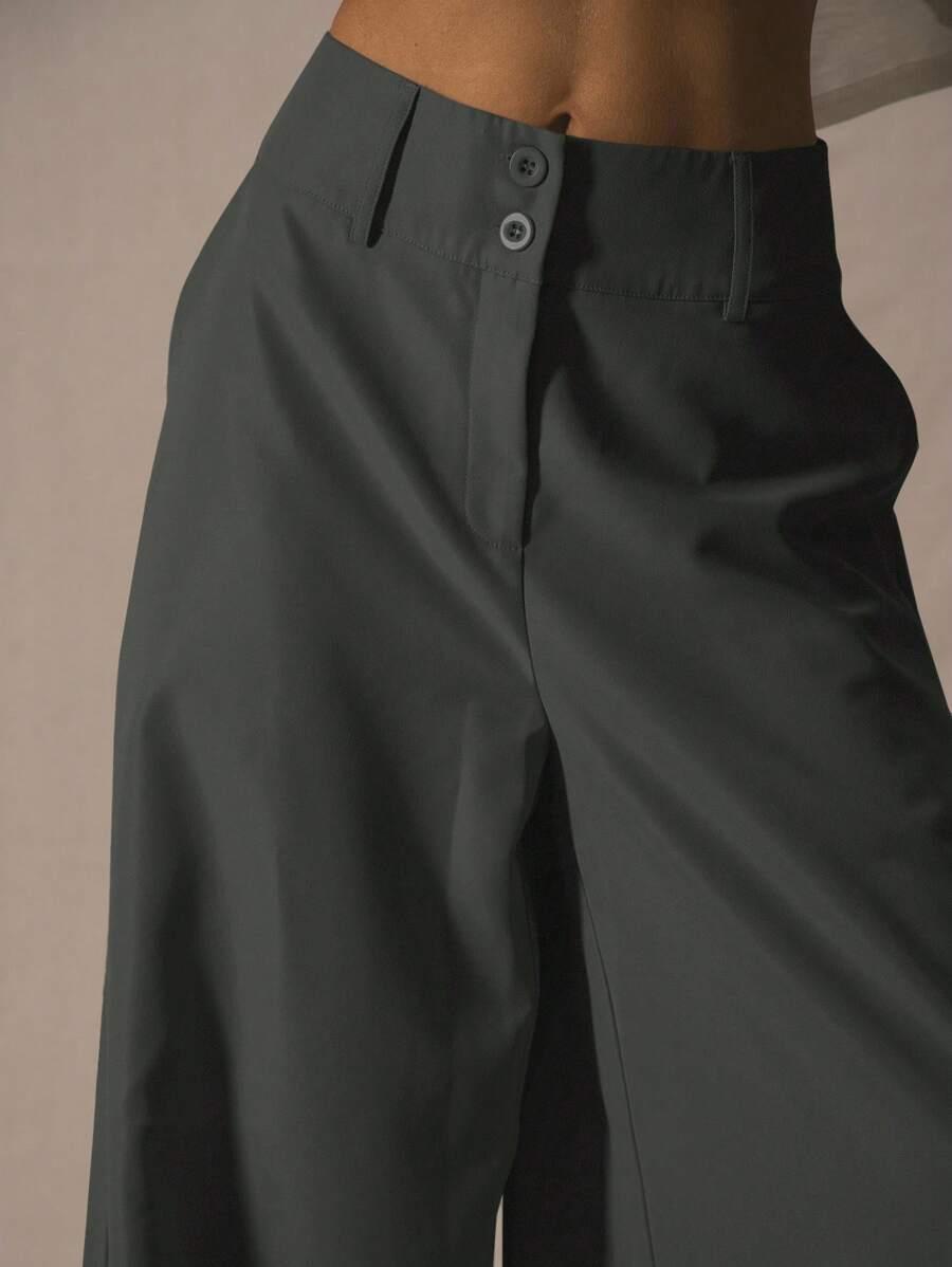 szare spodnie wide leg
