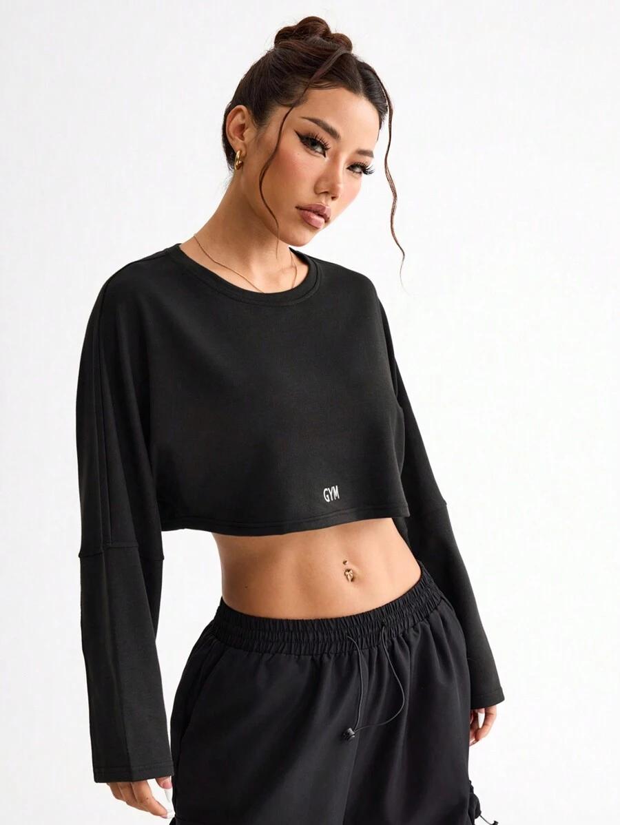 czarna bluza nadruk