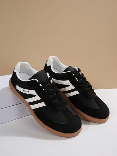Czarne buty sportowe 