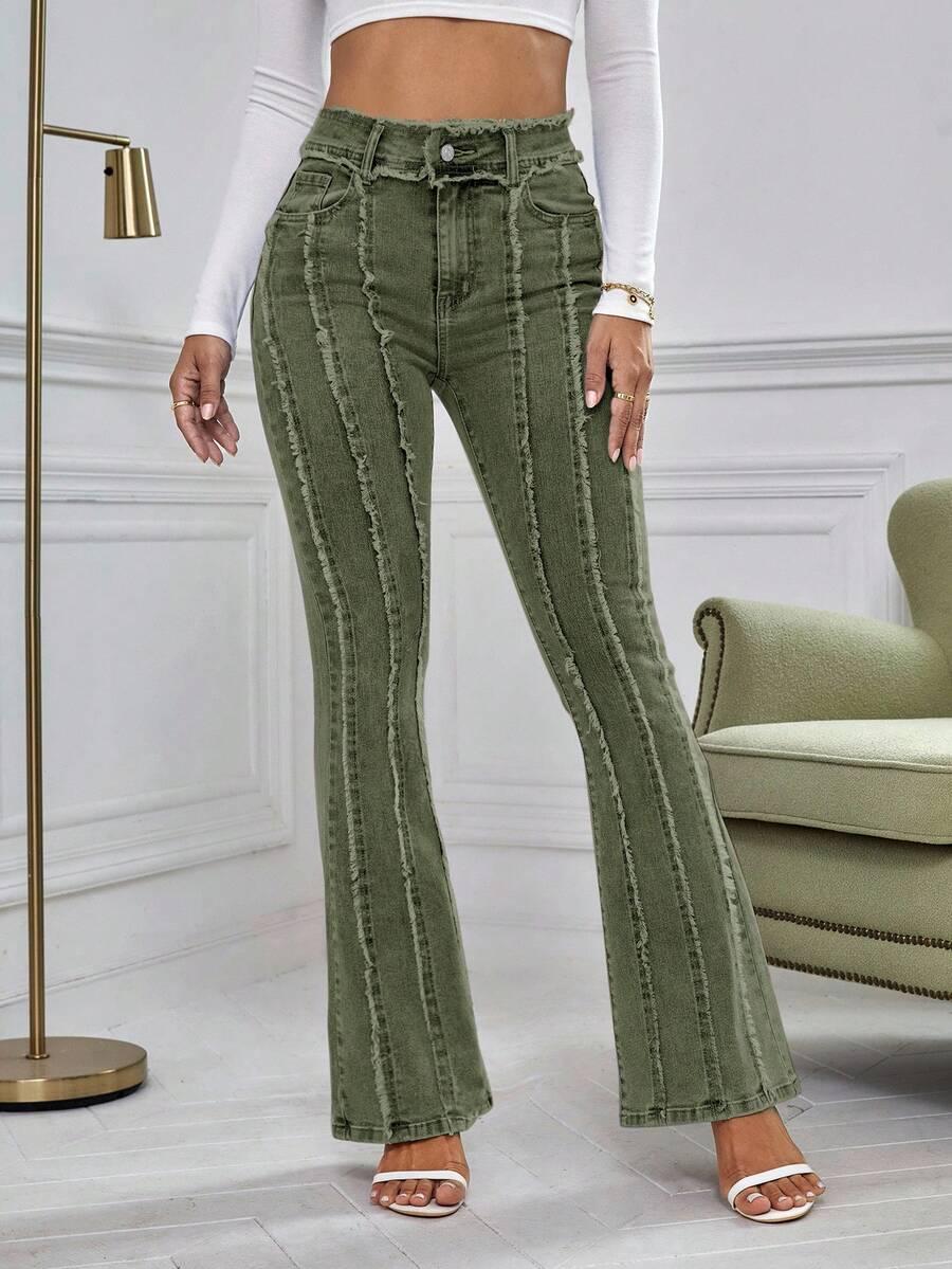 zielone spodnie jeans