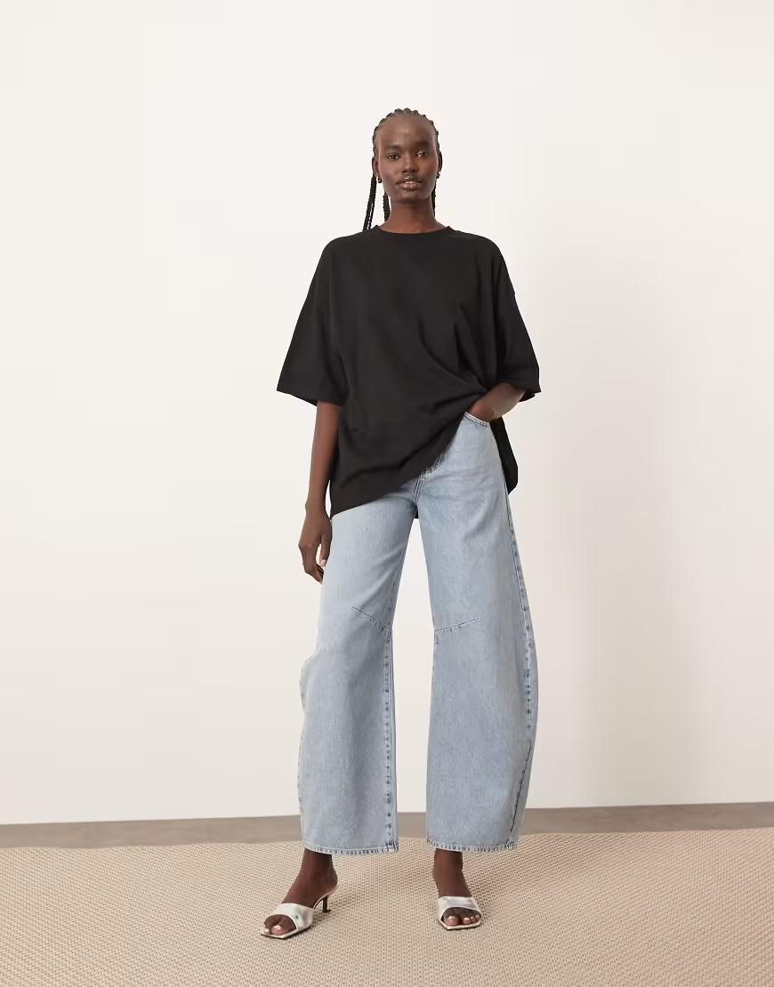CZARNY T-SHIRT OVERSIZE