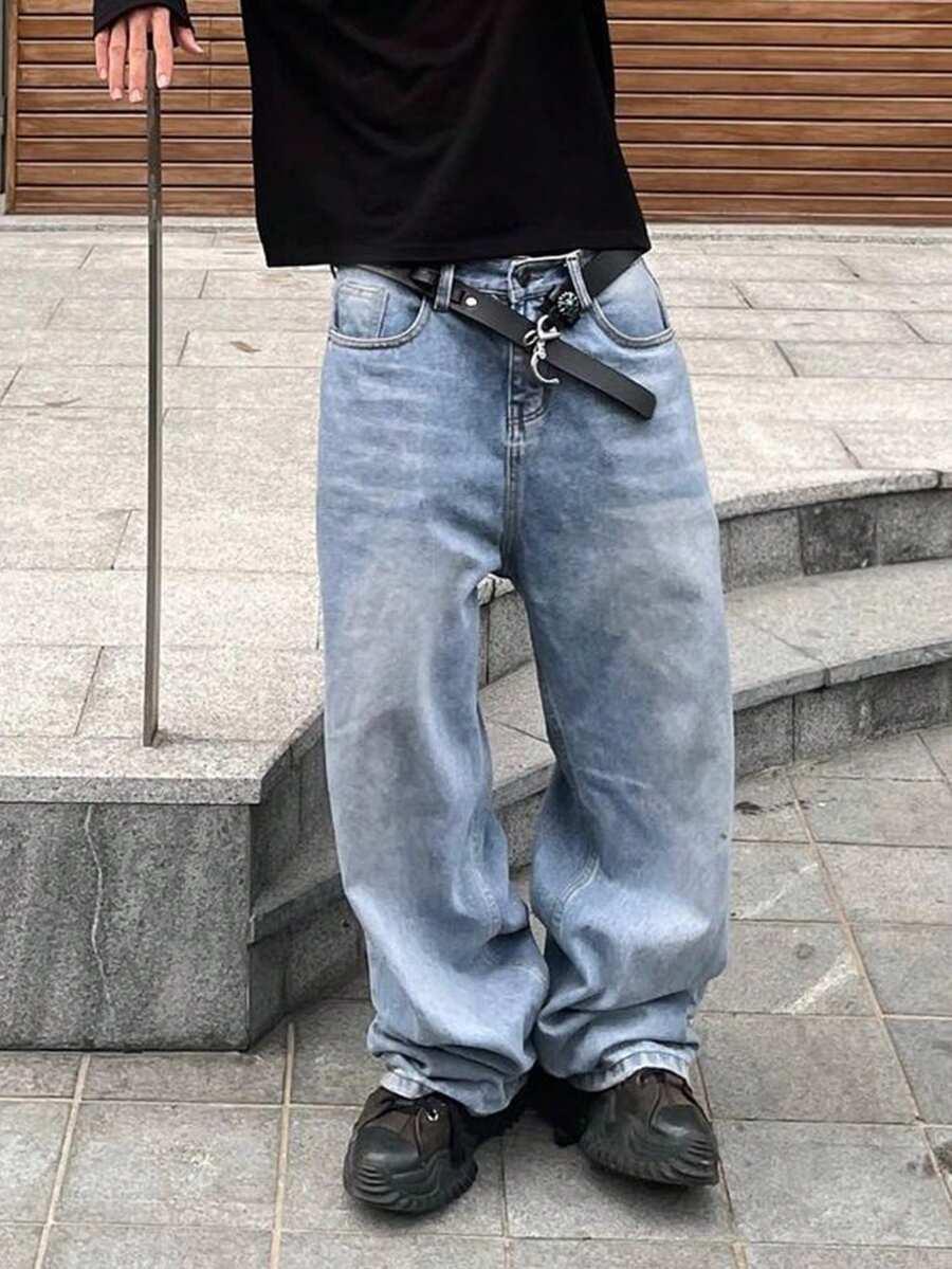 niebieskie spodnie baggy jeans