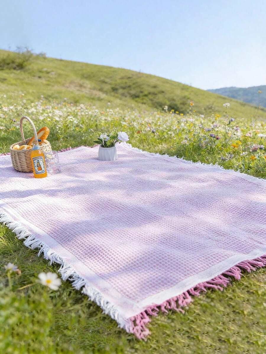 różowy koc piknikowy