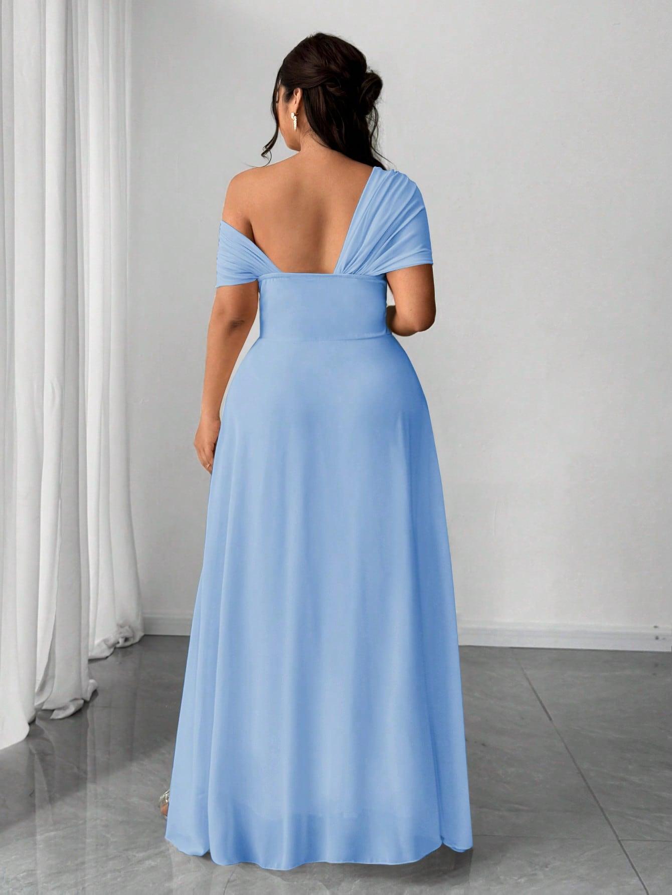 niebieska sukienka maxi 