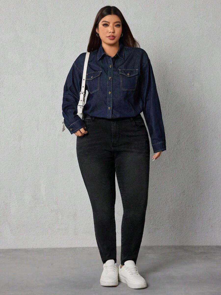 czarne spodnie jeans