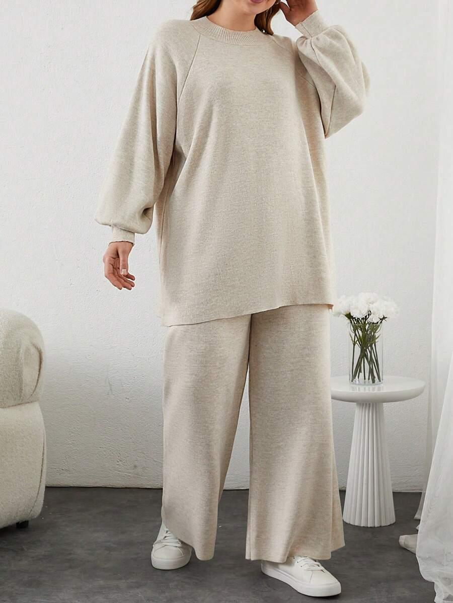 dzianinowy beżowy komplet sweter spodnie