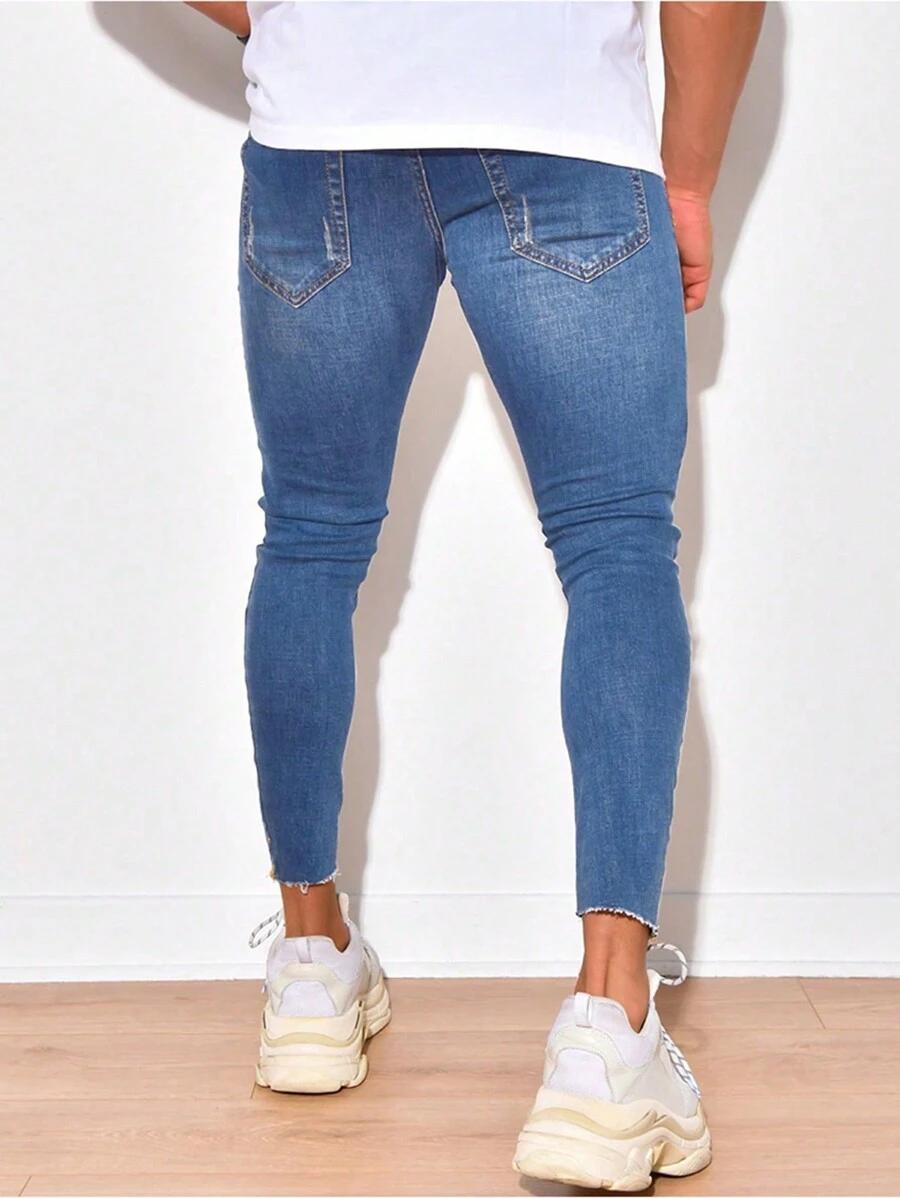 niebieskie spodnie jeans kieszenie 