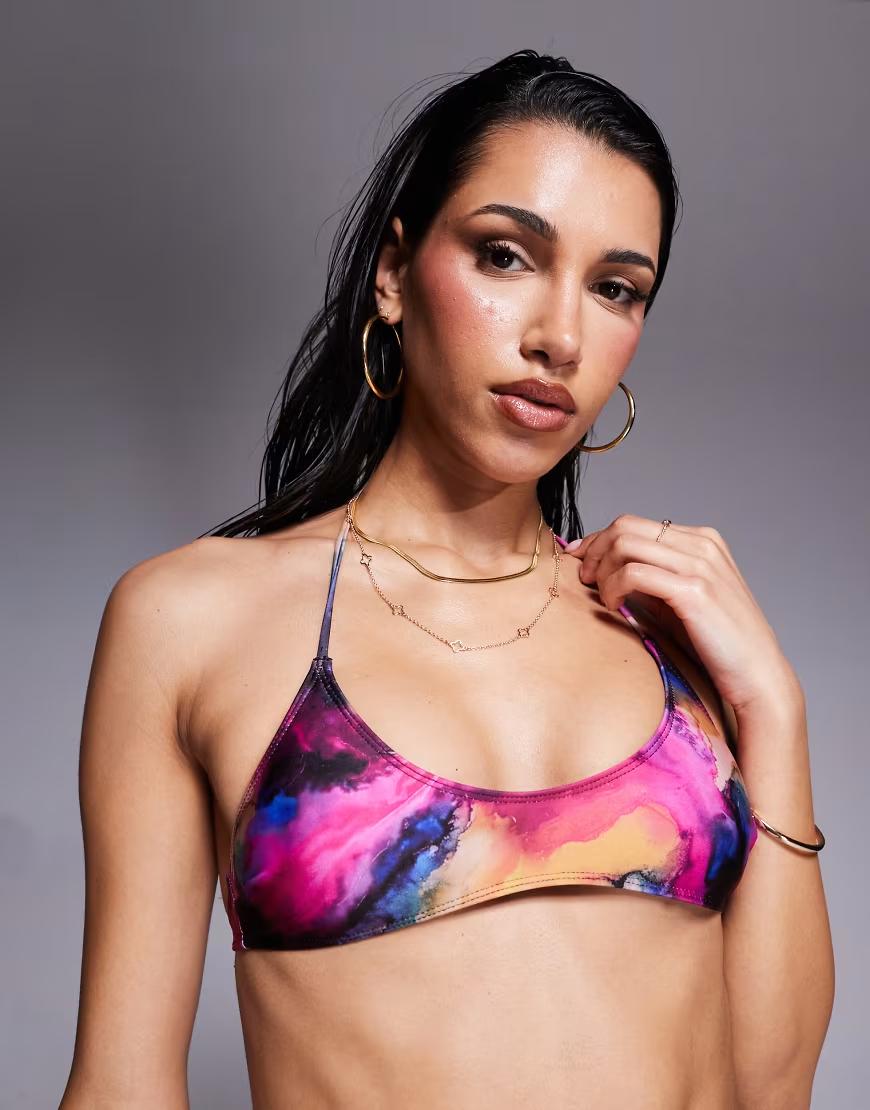 KOLOROWA GÓRA OD BIKINI