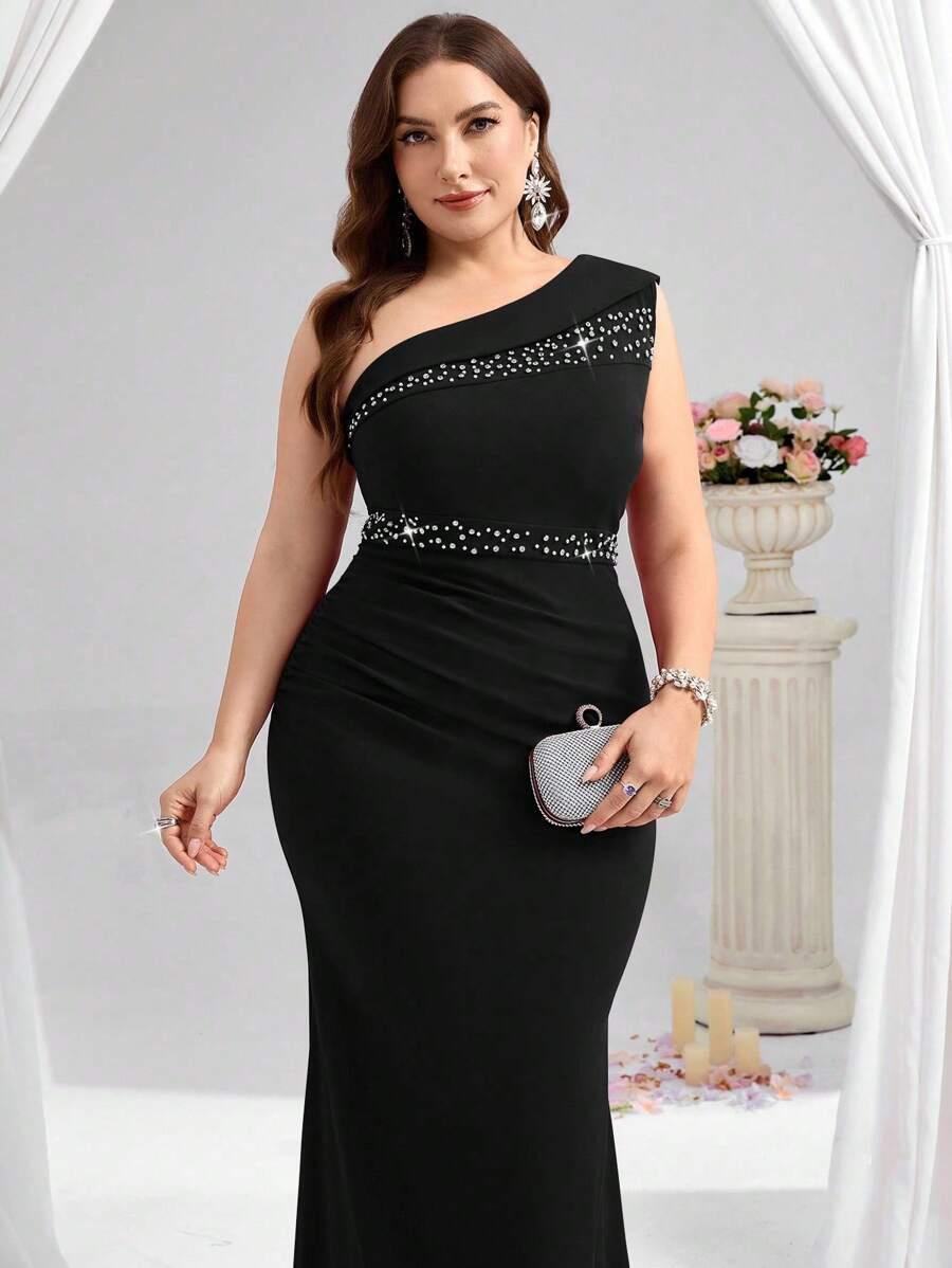 czarna sukienka maxi