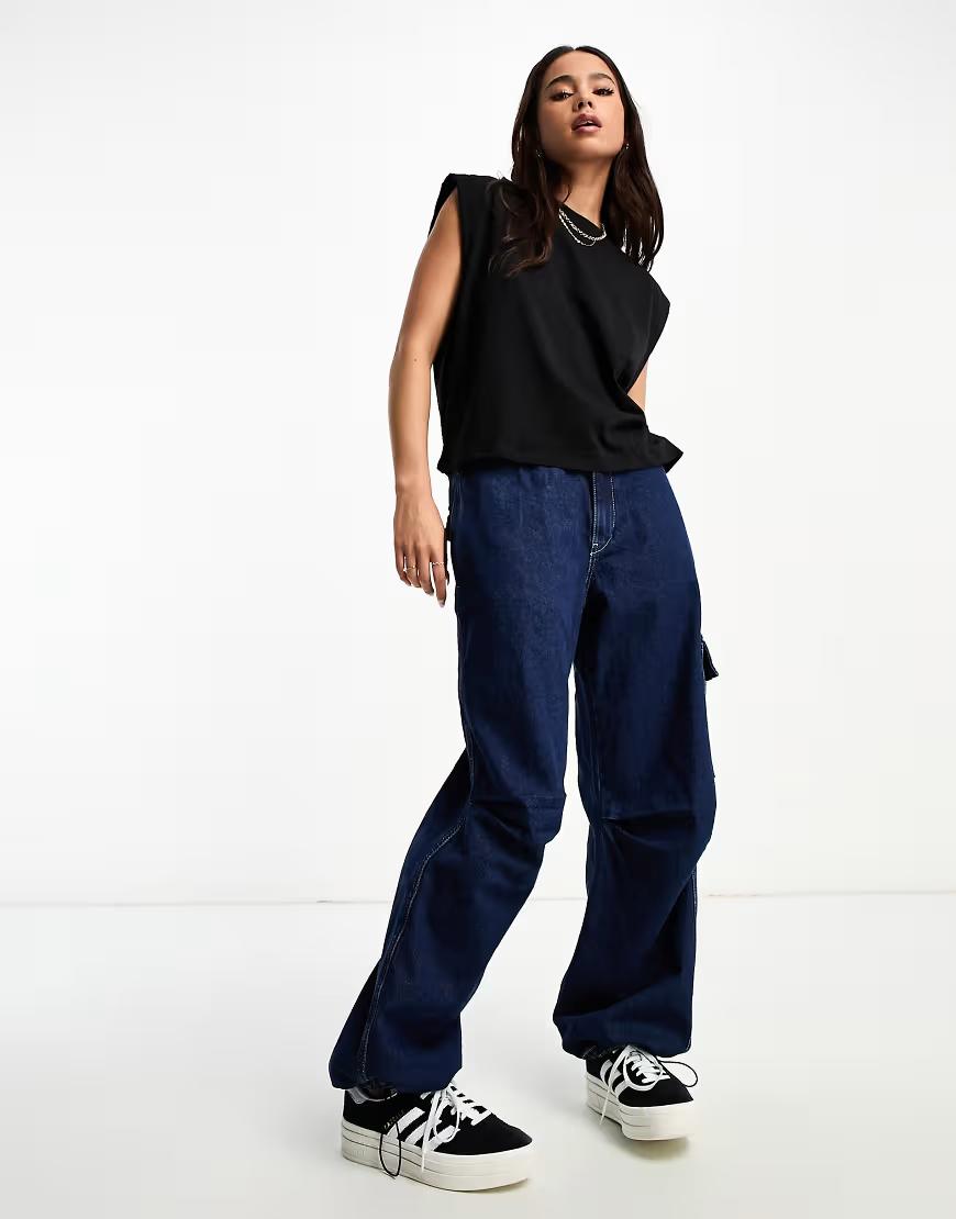 CZARNA BLUZKA BASIC