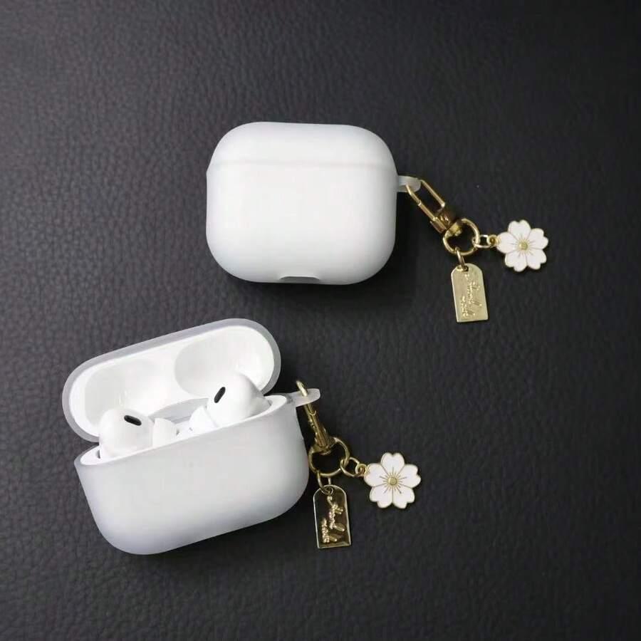 pokrowiec na słuchawki AirPods 4-Apple