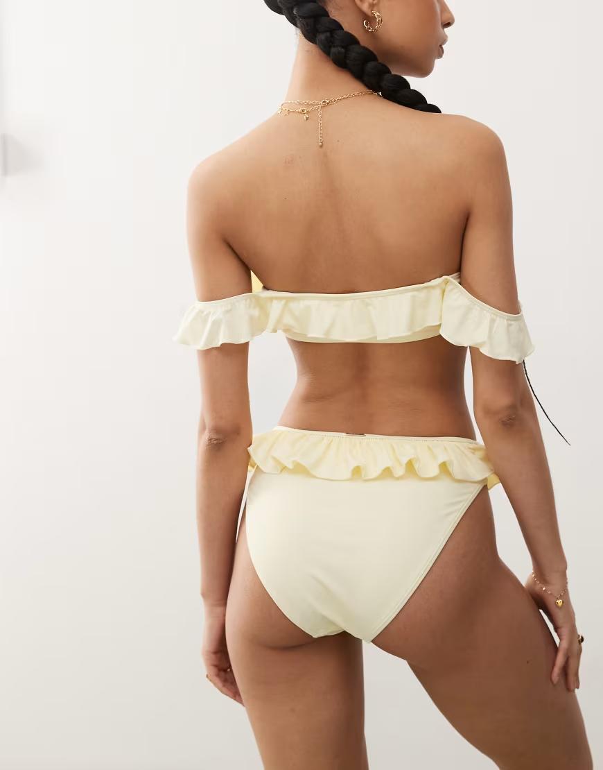 żółty dół od bikini