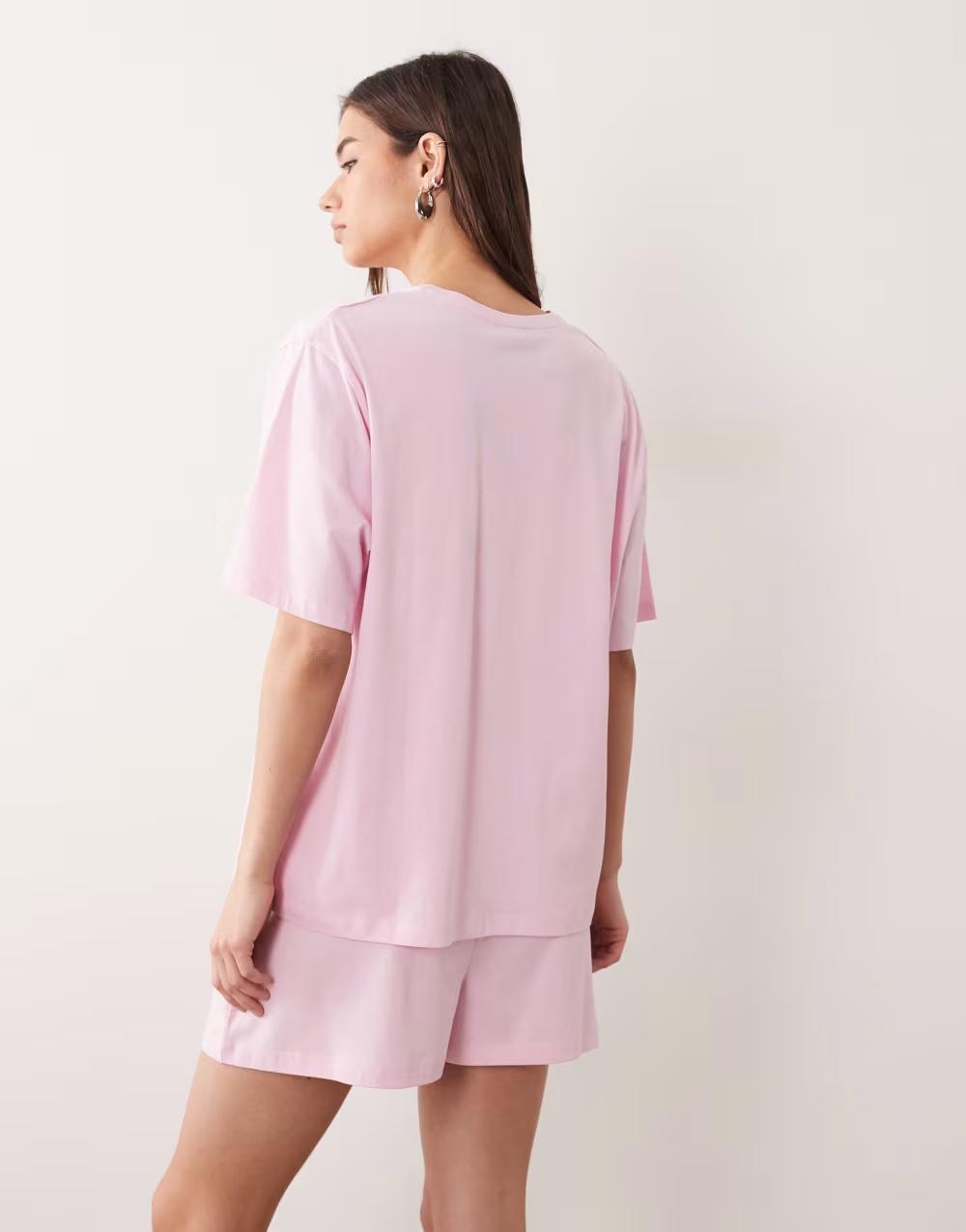 różowy luźny bawełniany t-shirt góra od piżamy