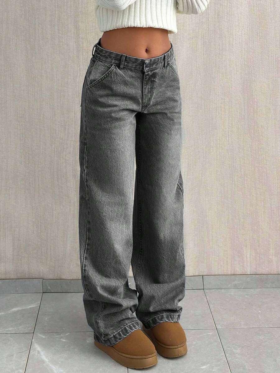 szare jeansy kieszenie 