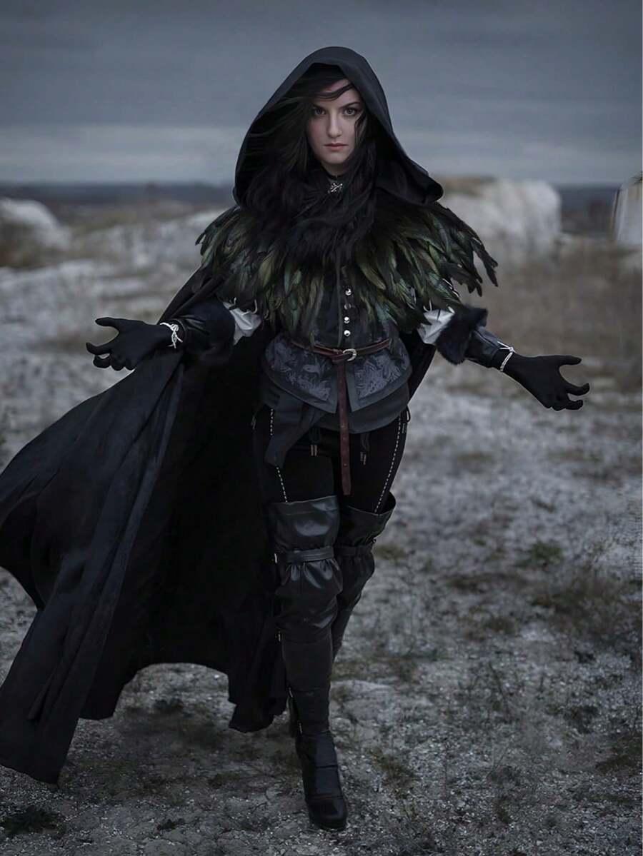 czarna narzutka kaptur