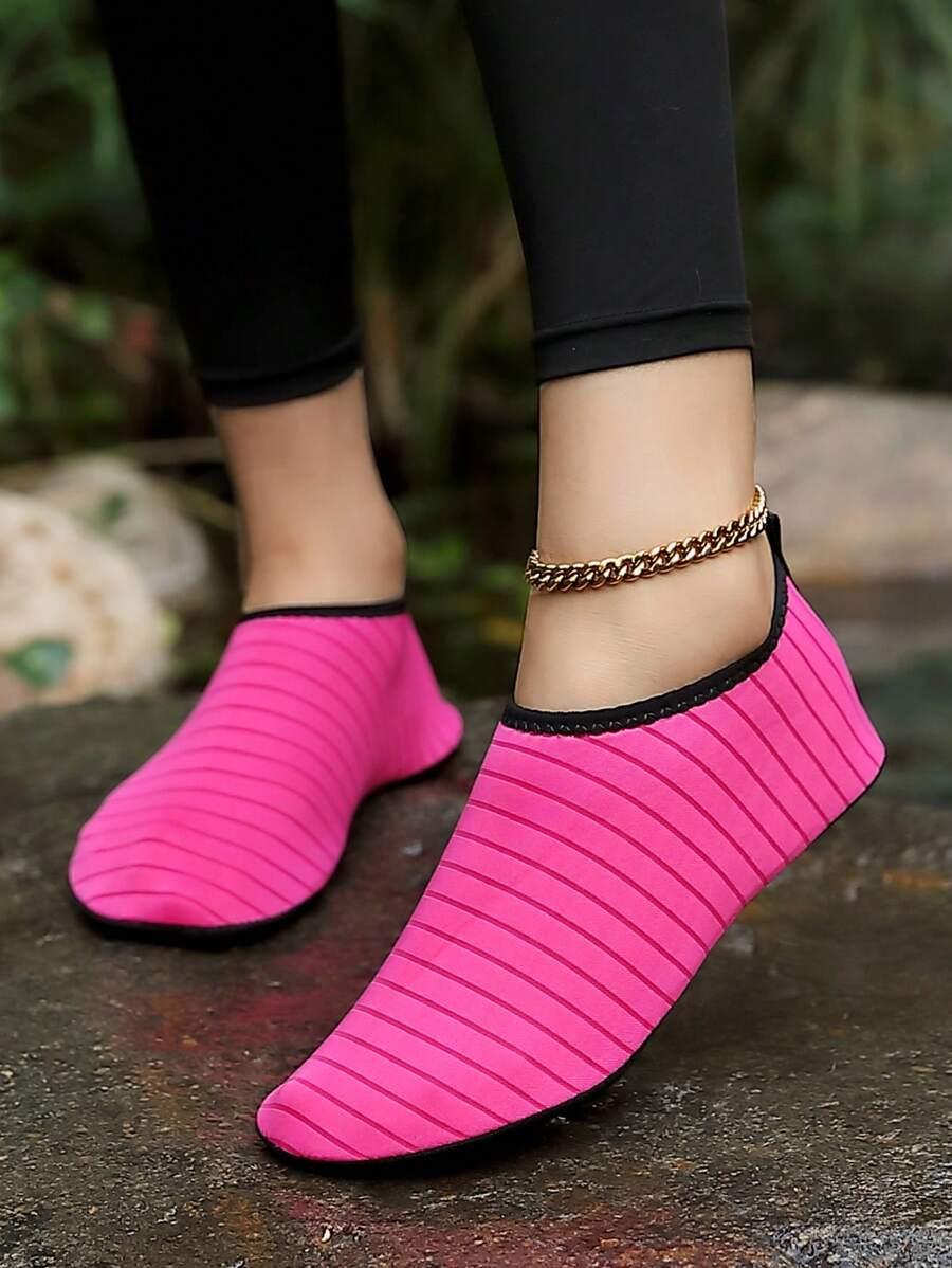 RÓŻOWE BUTY DO PŁYWANIA 