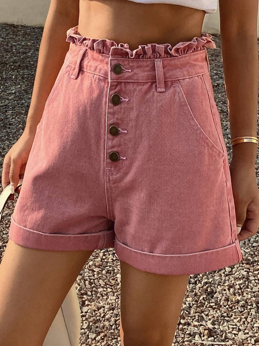różowe spodenki jeans