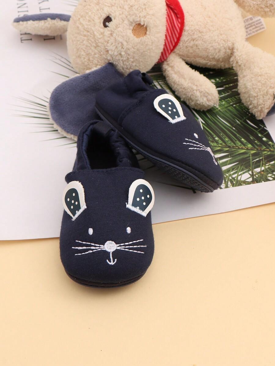 GRANATOWE BUTY WZÓR