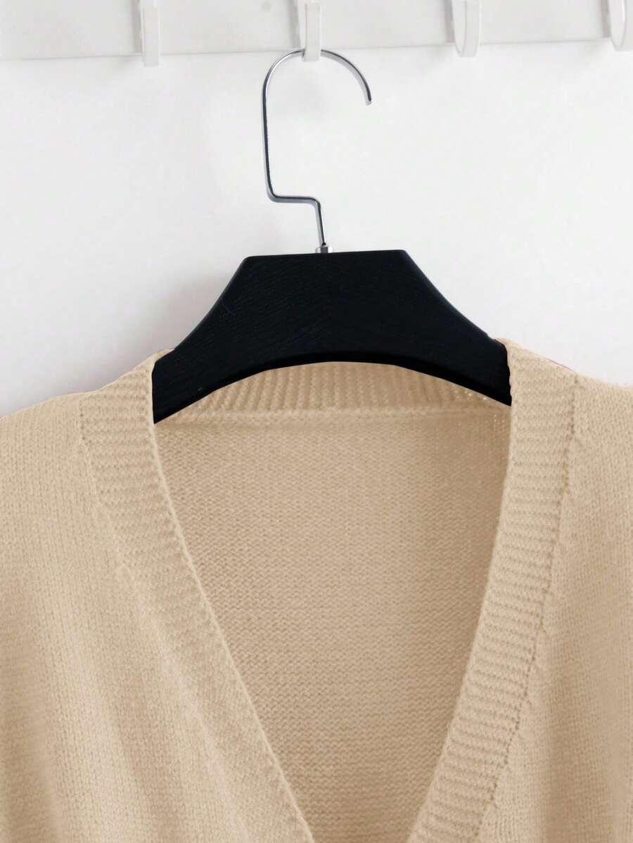 beżowy komplet sweter spódnica