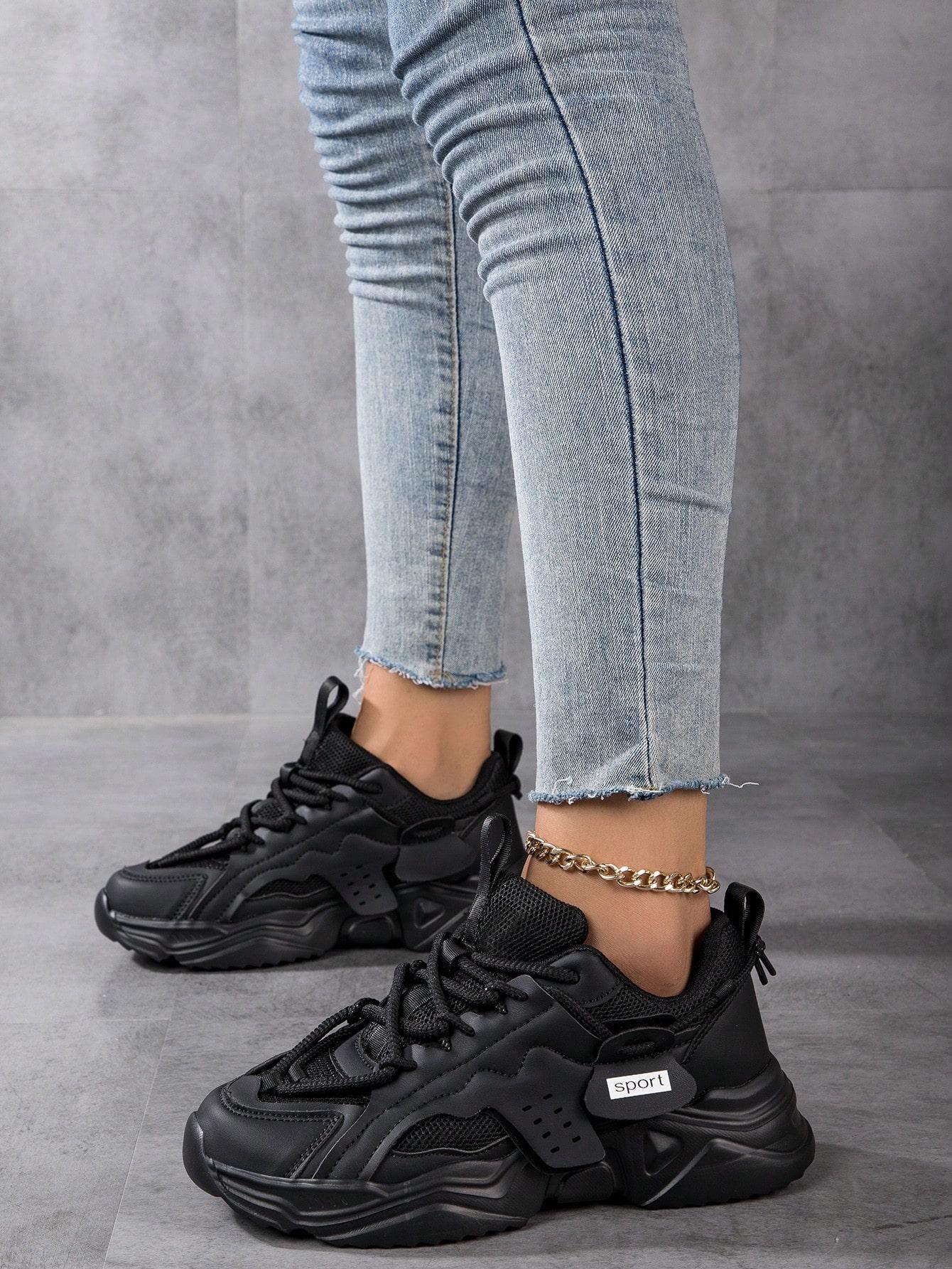czarne buty sportowe 