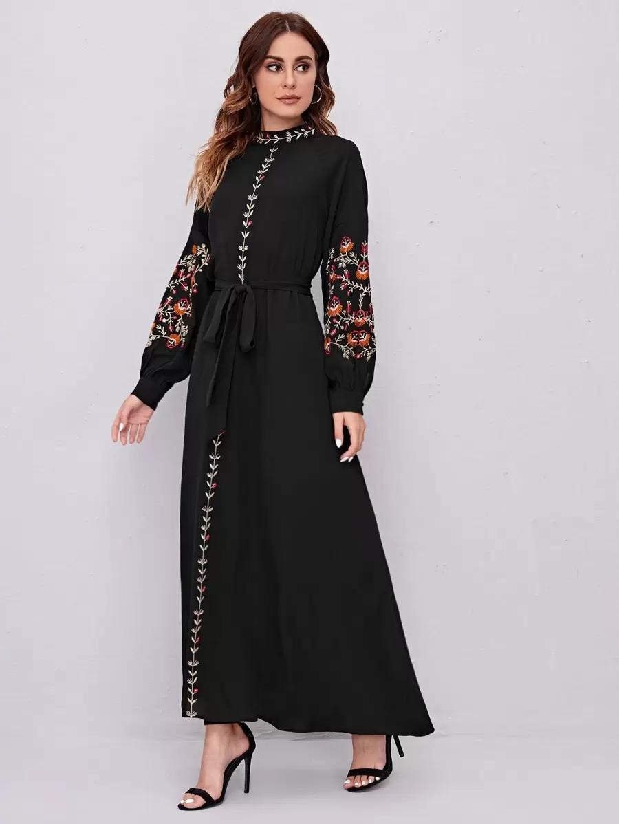 czarna maxi sukienka haft